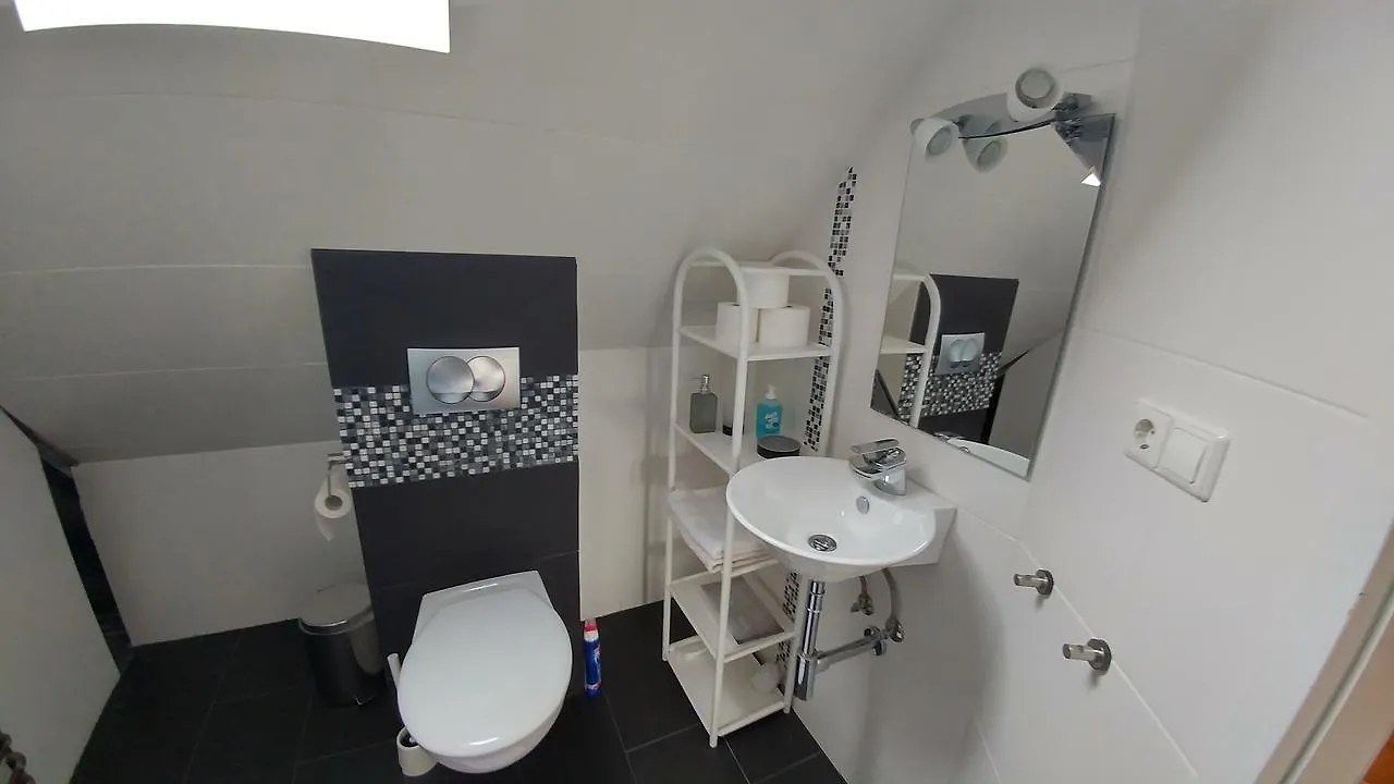 Messezimmer Laatzen Apo 3 Hannover Nyaraló